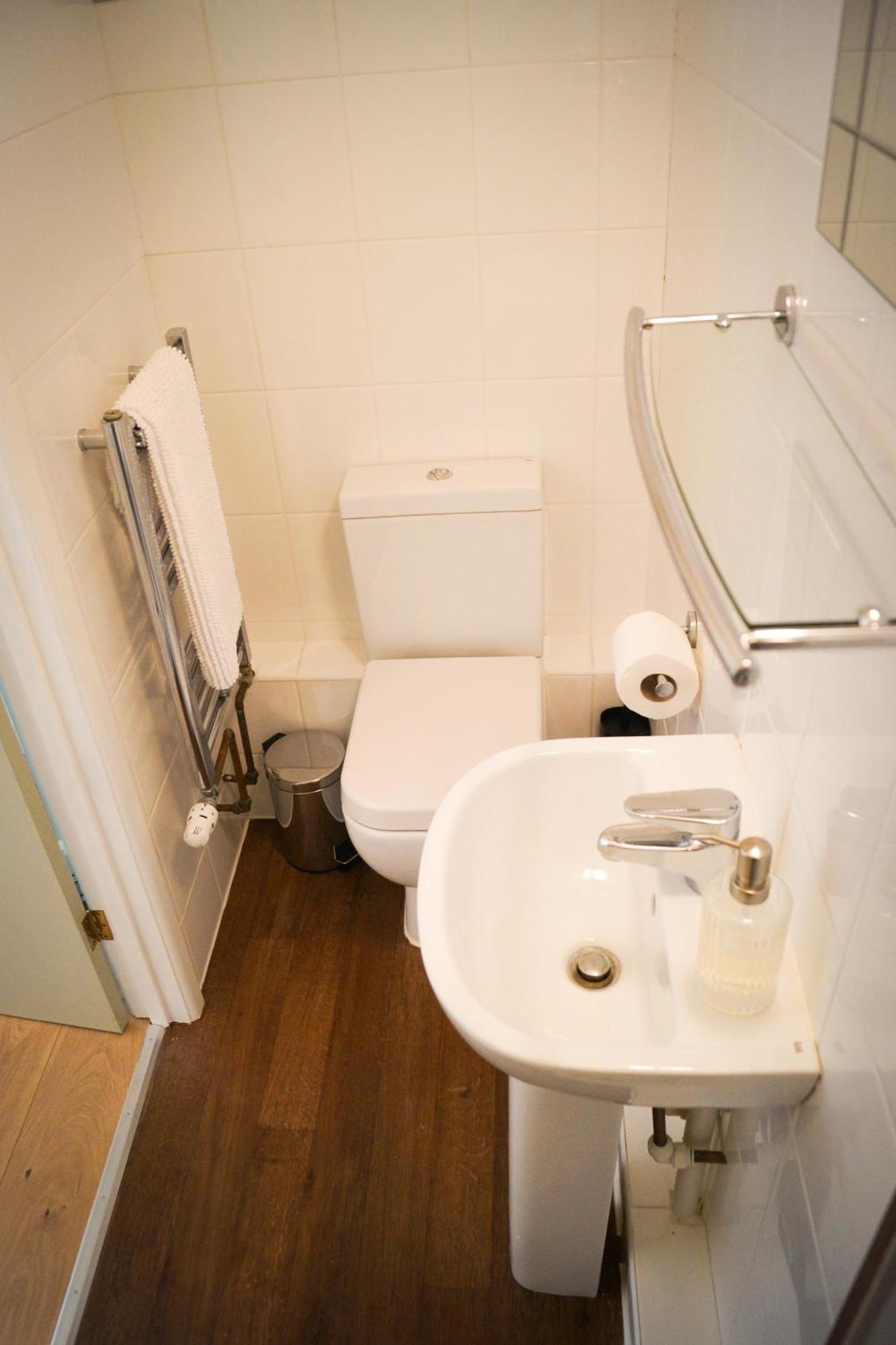 Lemon Tree Inn - Newly Refurbished Coastal Stay Swyre Bagian luar foto
