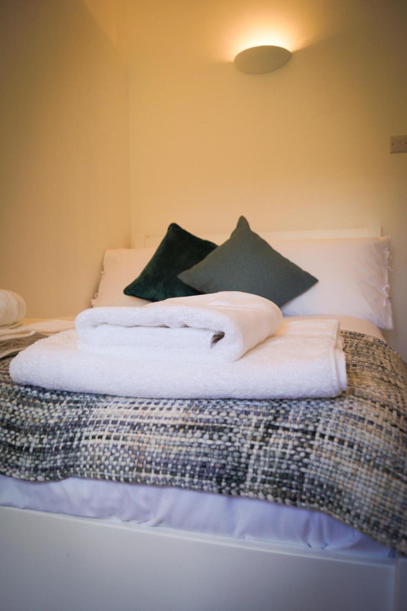 Lemon Tree Inn - Newly Refurbished Coastal Stay Swyre Bagian luar foto