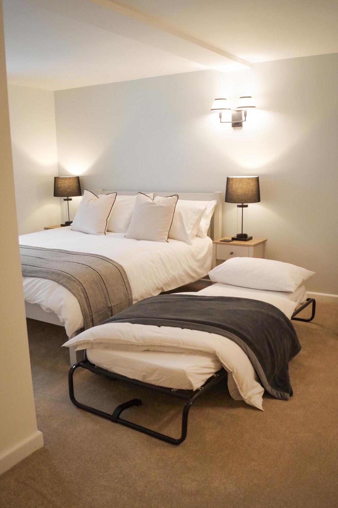 Lemon Tree Inn - Newly Refurbished Coastal Stay Swyre Bagian luar foto