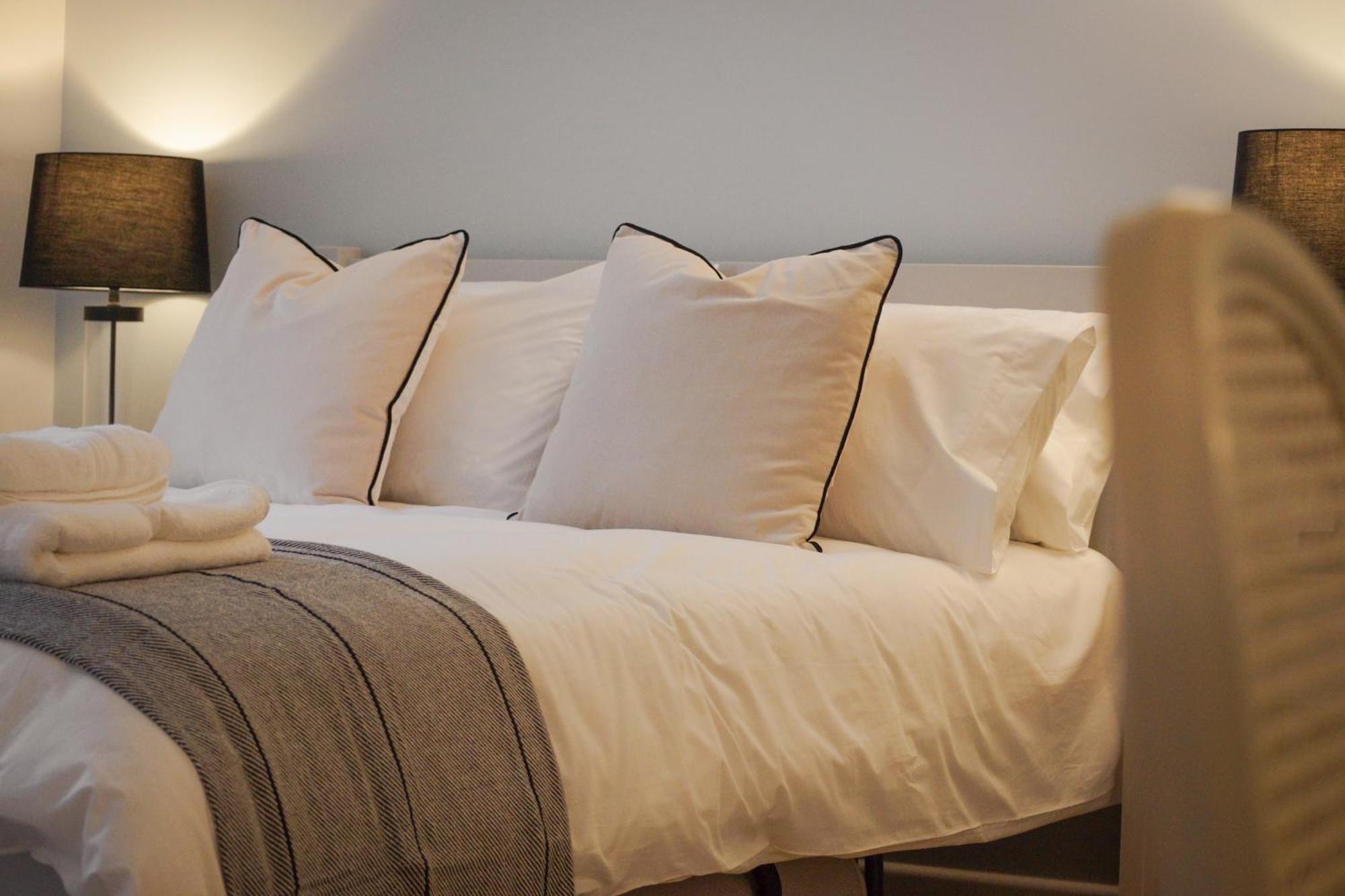 Lemon Tree Inn - Newly Refurbished Coastal Stay Swyre Bagian luar foto