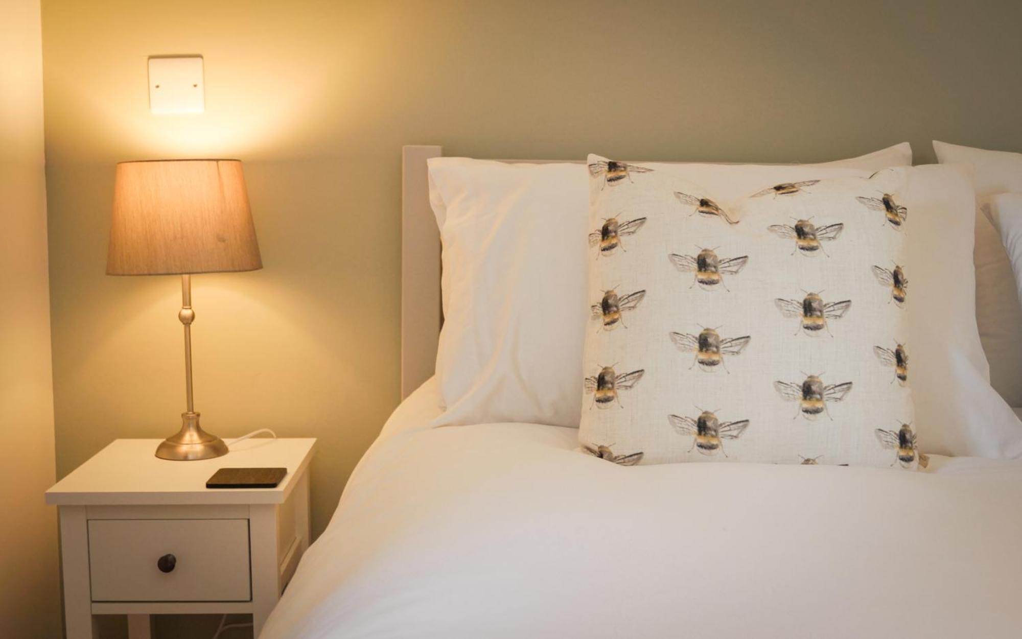 Lemon Tree Inn - Newly Refurbished Coastal Stay Swyre Bagian luar foto